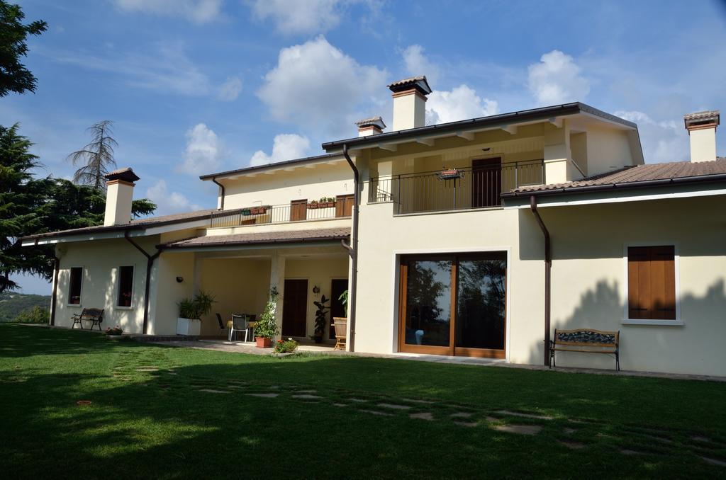 Paglia E Fieno Bed & Breakfast Villaga Bagian luar foto