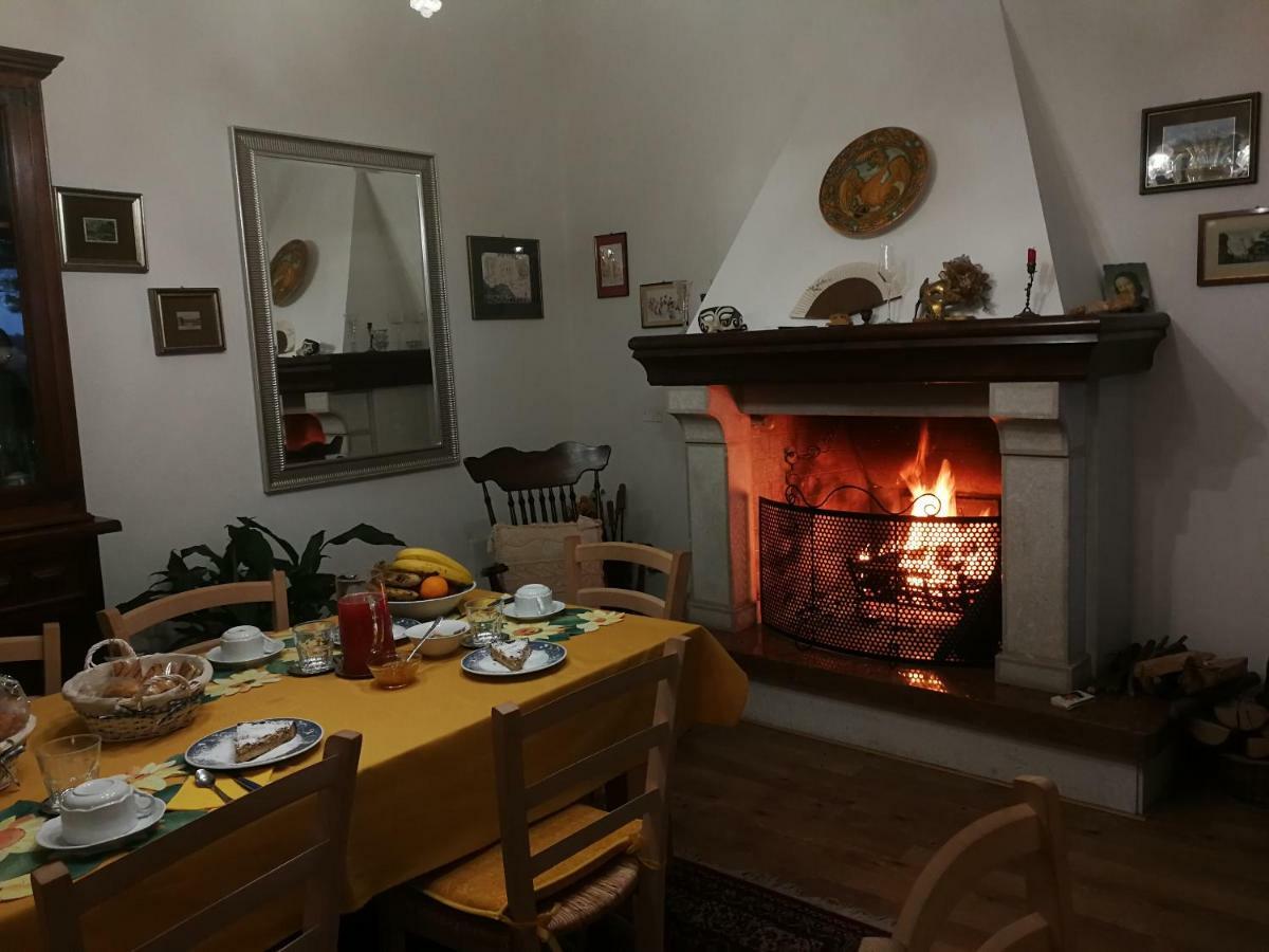 Paglia E Fieno Bed & Breakfast Villaga Bagian luar foto
